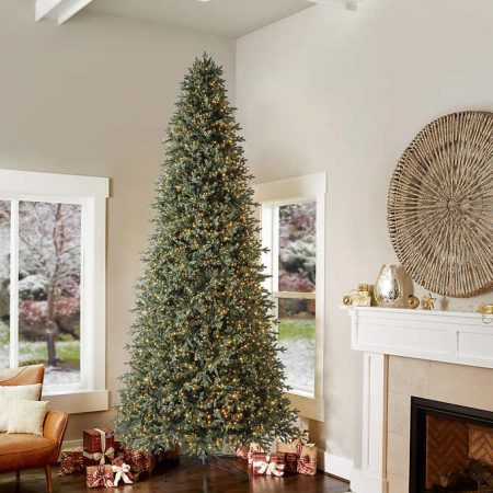 Artificial christmas tree